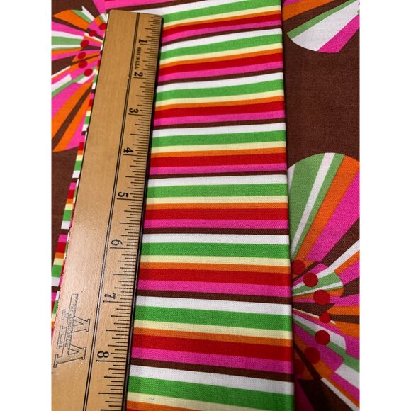 Floral & Striped Cotton Fabric Bundle - 3/4 yards Flower Pattern & 1/4 yards Str - Picture 5 of 6